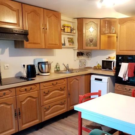 Chalet Pour Deux Personnes Saint-Pierre-du-Lorouer Екстер'єр фото